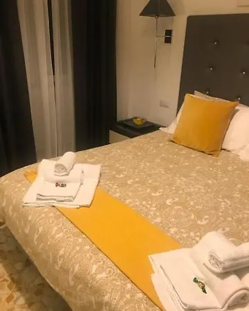 Hotel Ai Senatori Roma Esterno foto